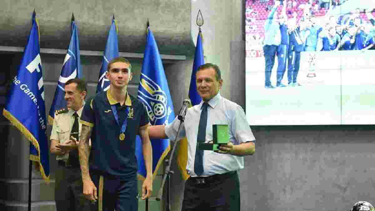 "Кожен день молюся і прошу в батька допомоги", – син загиблого героя АТО Дришлюк, який став чемпіоном світу U-20