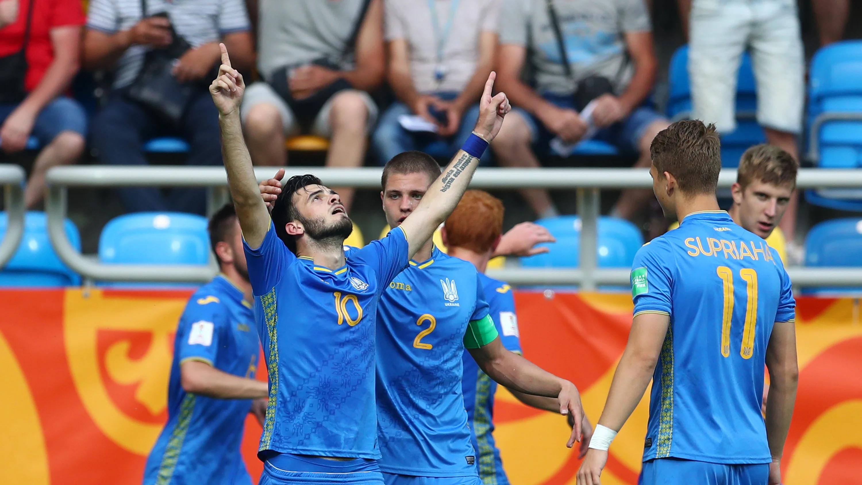 Михайленко подтвердил переход Булецы и Супряги в СК Днепр-1 / Getty Images