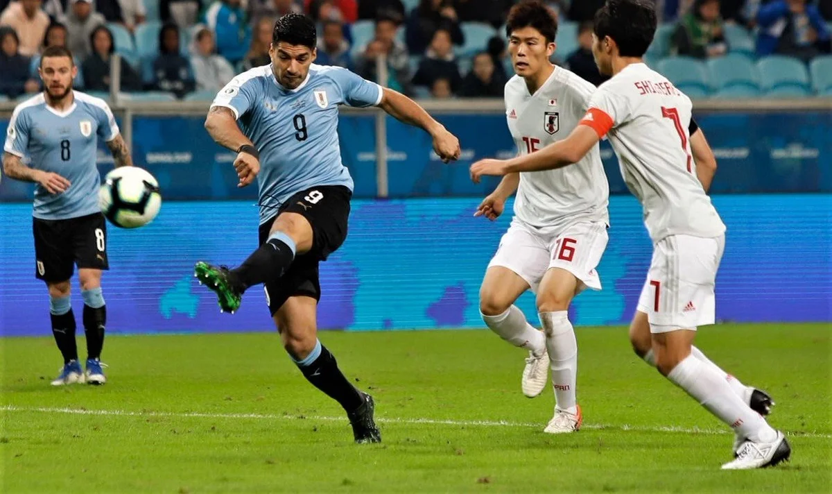 Уругвай – Японія / Уругвай