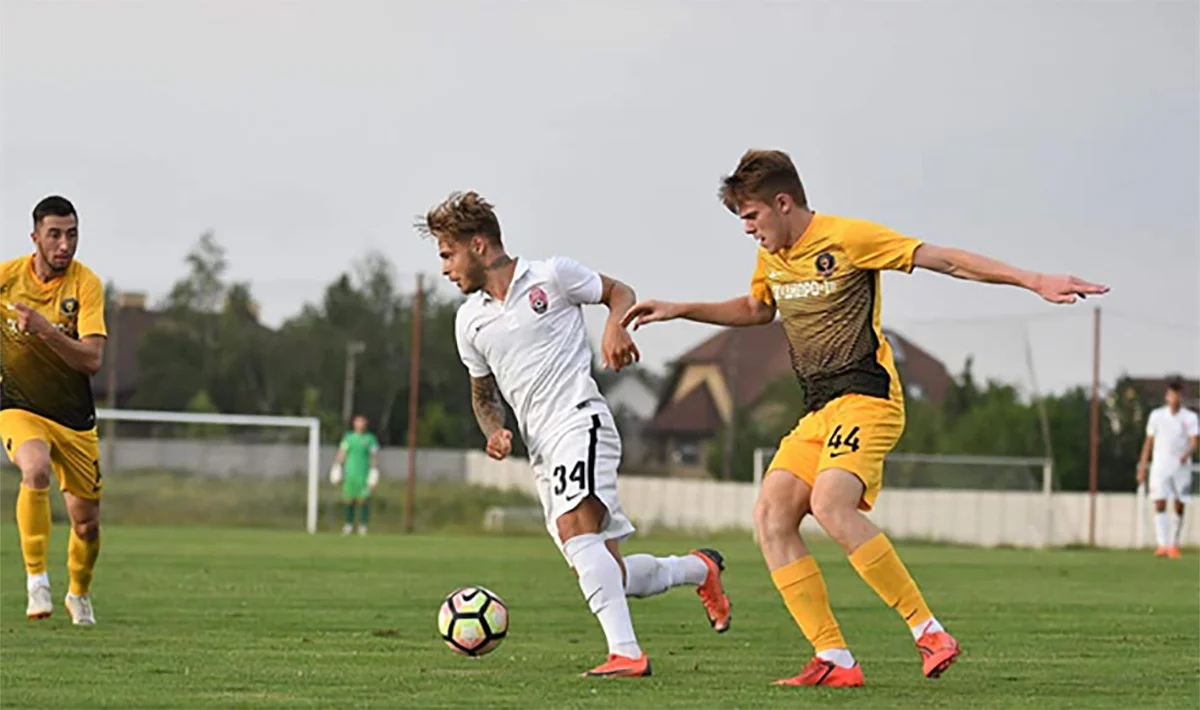 Заря – СК Днепр-1 / фото: ФК Заря