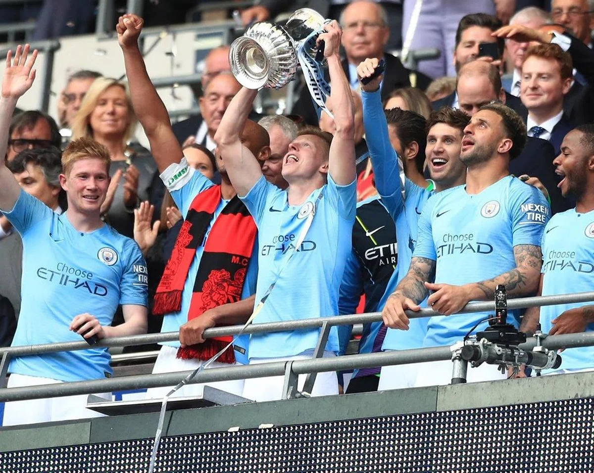 Олександр Зінченко готовий бити черговий історичний рекорд з Манчестер Сіті – на заваді стане Андрій Ярмоленко?