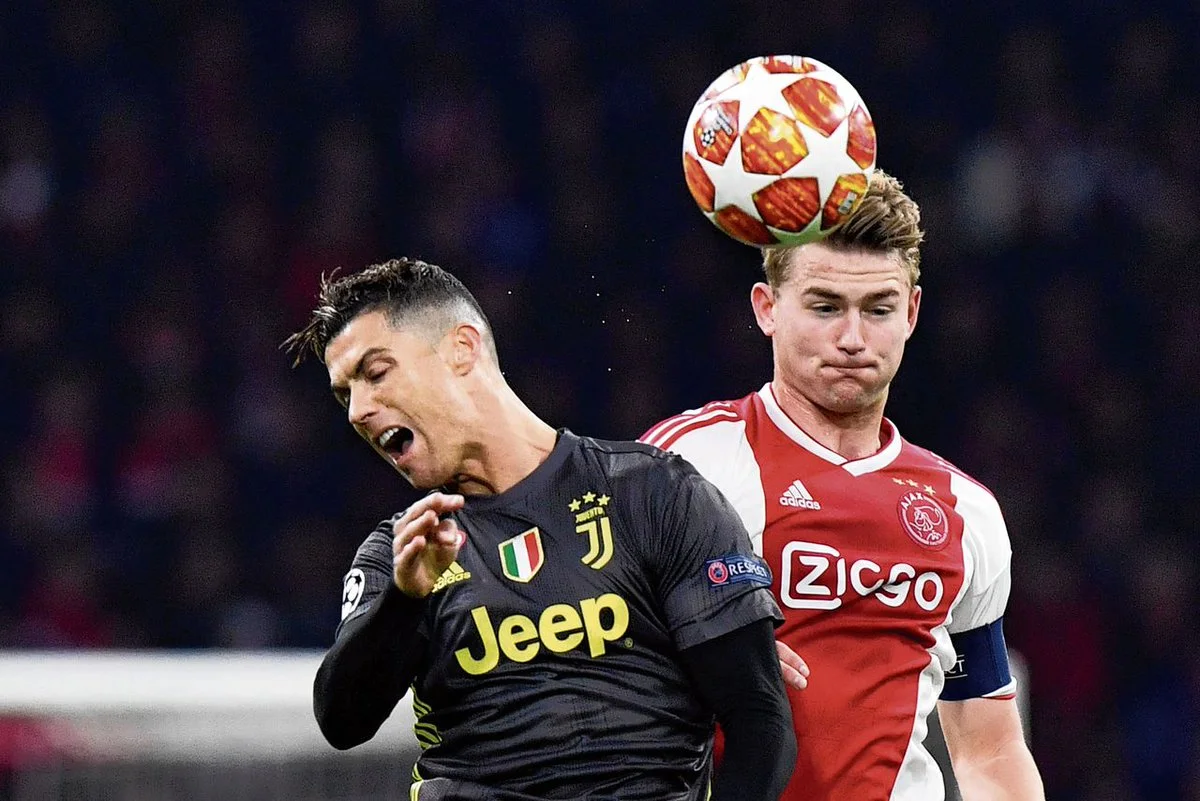 Роналду против Де Лигта / ФК Ювентус