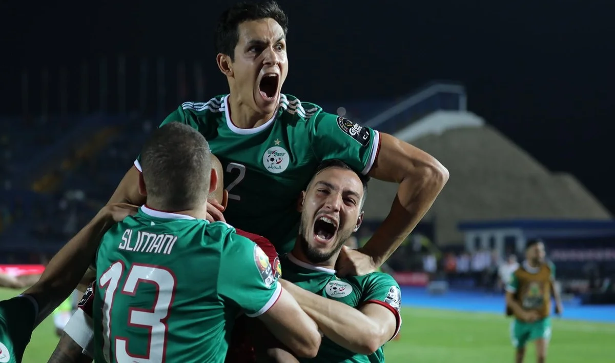 Збірна Алжиру / Соцмережі