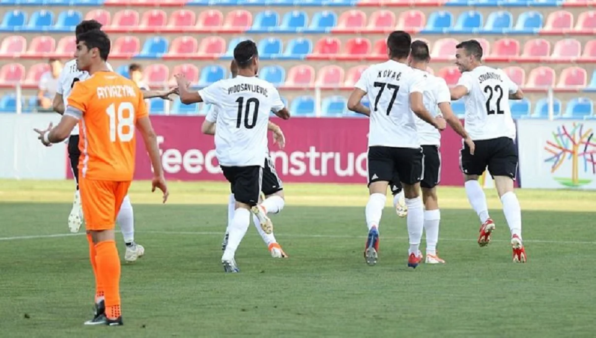 Квалификация Лиги Европы: Чукарички уничтожили Бананц, сюрприз от Клаксвика, ЦСКА София прошел Титоград