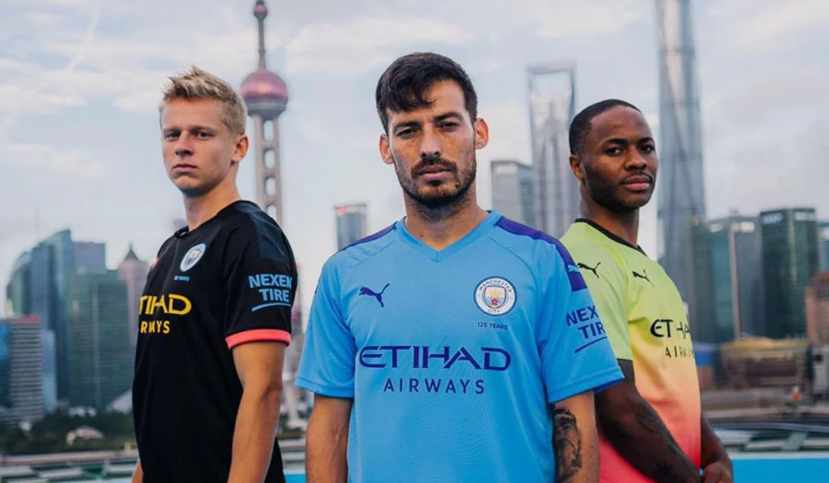 Олександр Зінченко з одноклубниками / ФК Манчестер Сіті