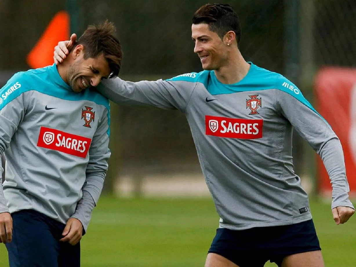 Велозу и Роналду / Reuters