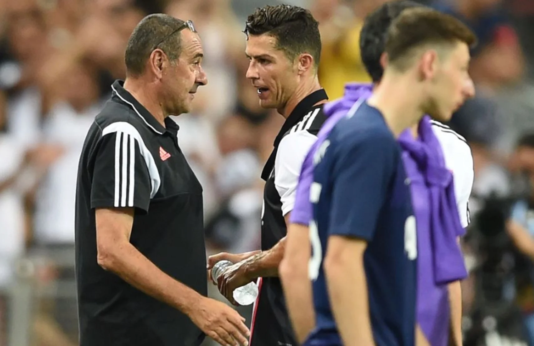 Роналду возмутился из-за замены Сарри