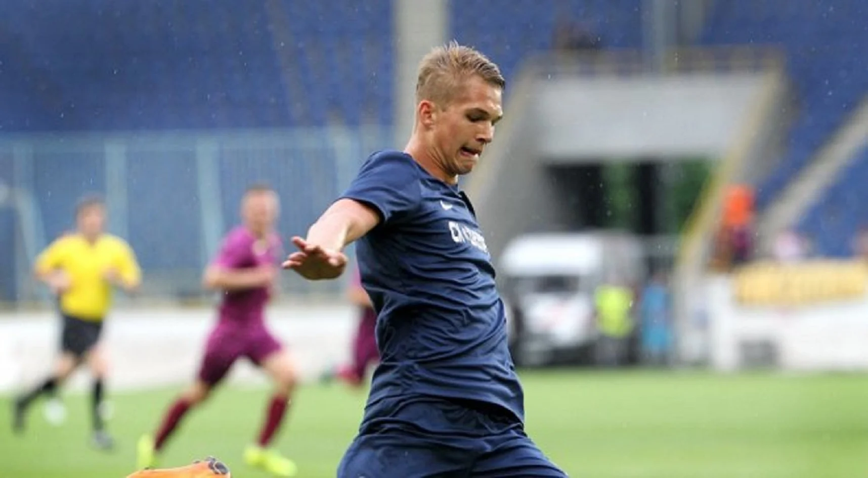 Владислав Супряга / Фото СК Дніпро-1