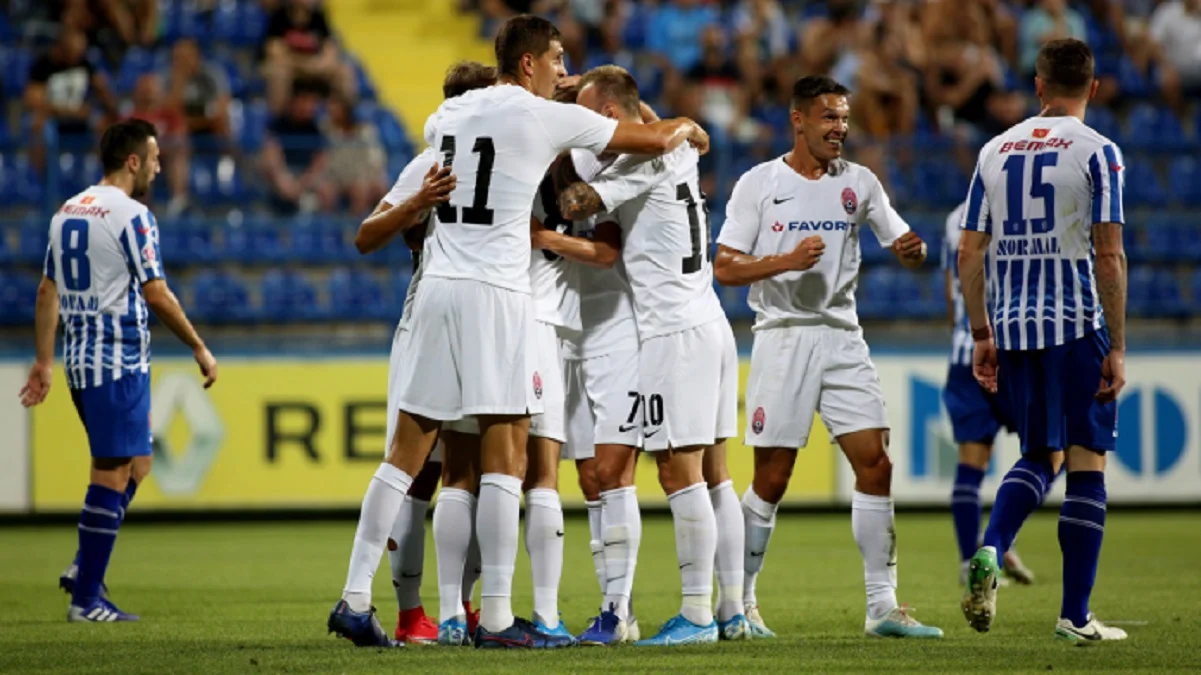 Зоря – Будучность