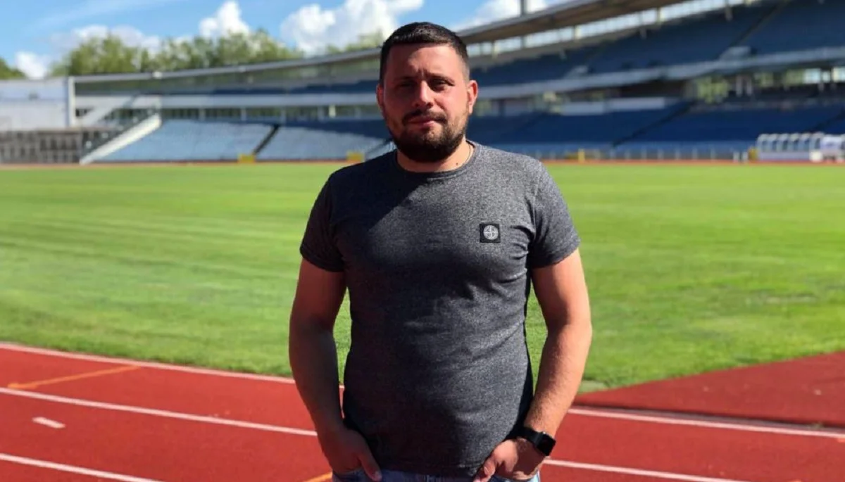 Олег Комуняр / Courtesy Photo