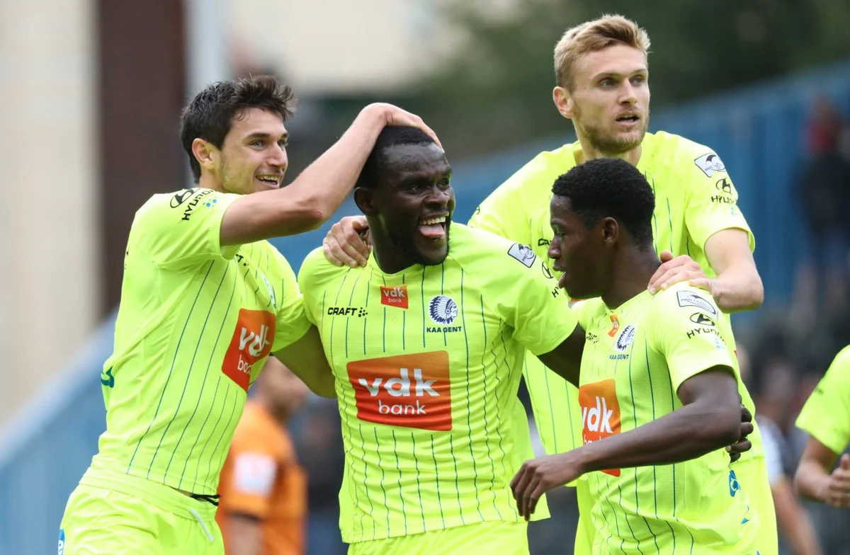 Гент / сайт клуба