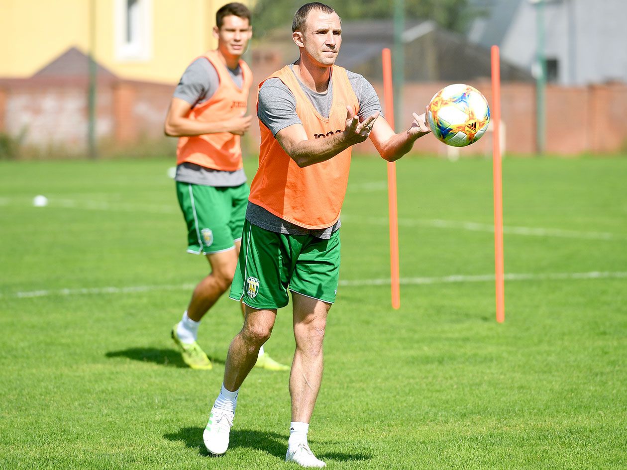 Олександр Кучер / Карпати