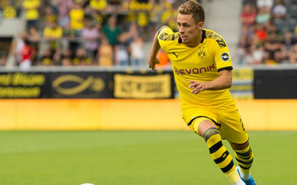 Торган Азар / ФК Борусія Д