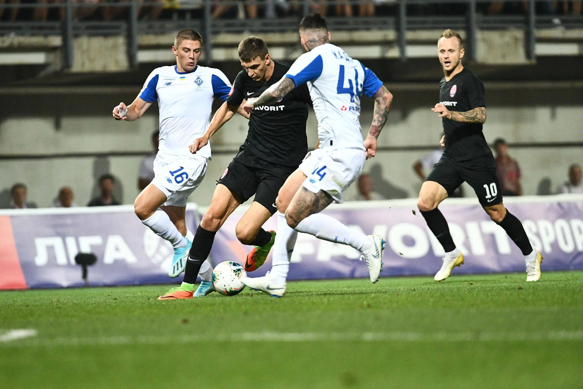 Зоря завдяки неймовірному камбеку вирвала нічию у Динамо / ФК Зоря