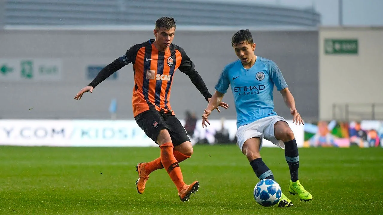 Шахтар U-19 – Манчестер Сіті U-19: онлайн-трансляція матчу Юнацької ліги УЄФА – як це було