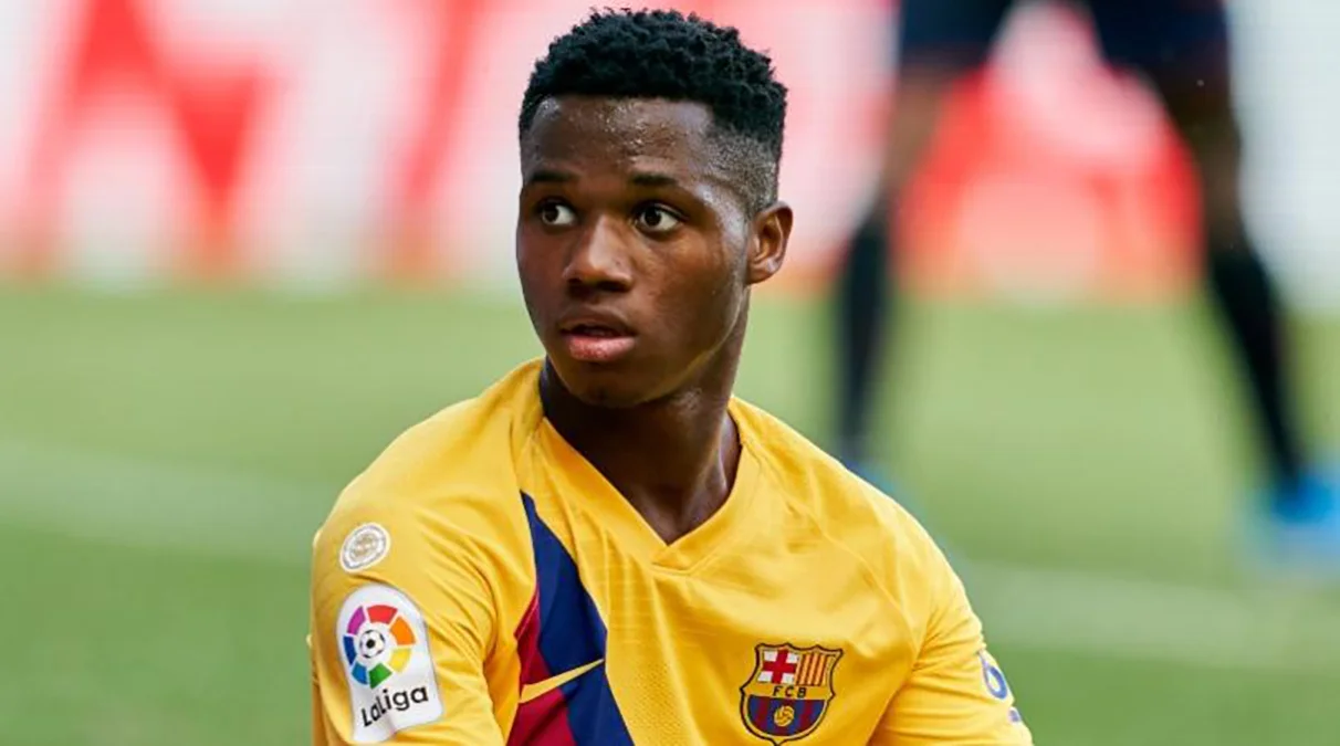 Ансу Фати / FourFourTwo