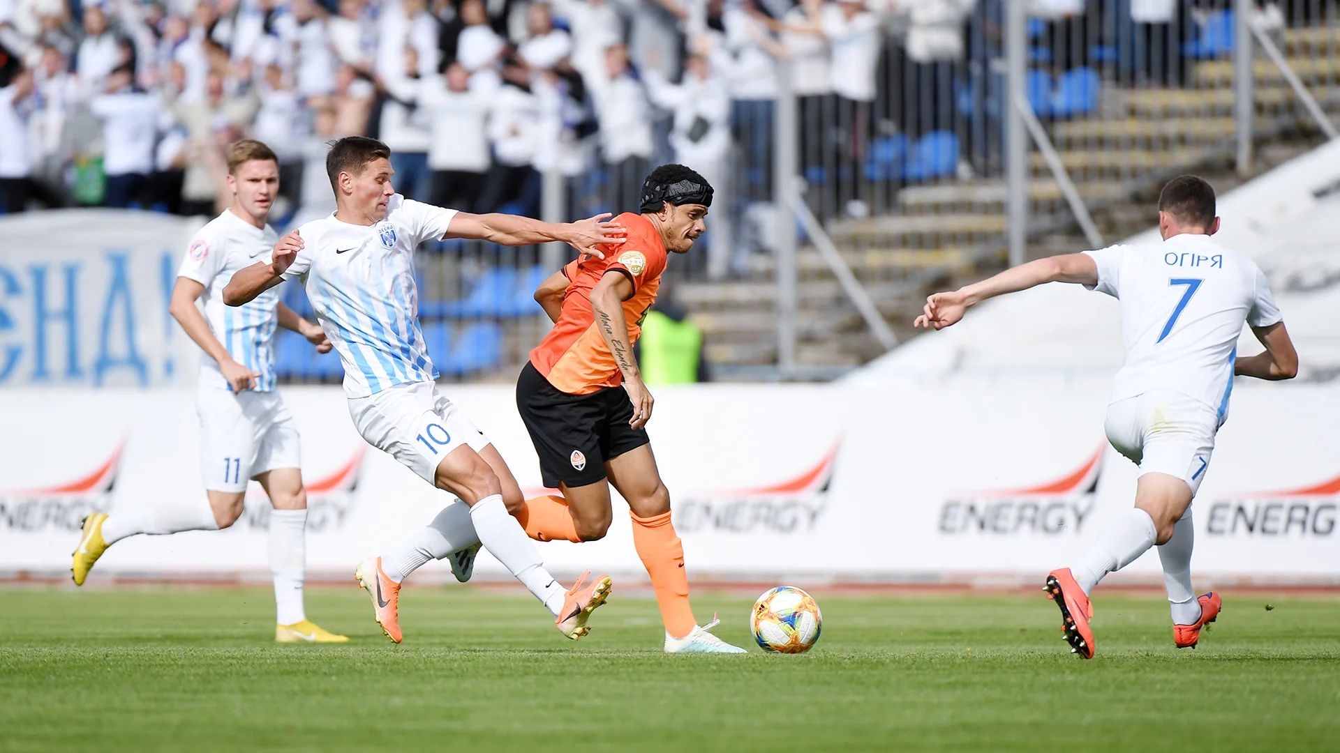 Шахтер минимально переиграл Десну и закрепил лидерство в УПЛ / ФК Шахтер