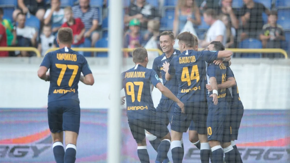 СК Днепр-1 – Карпаты – 2:0