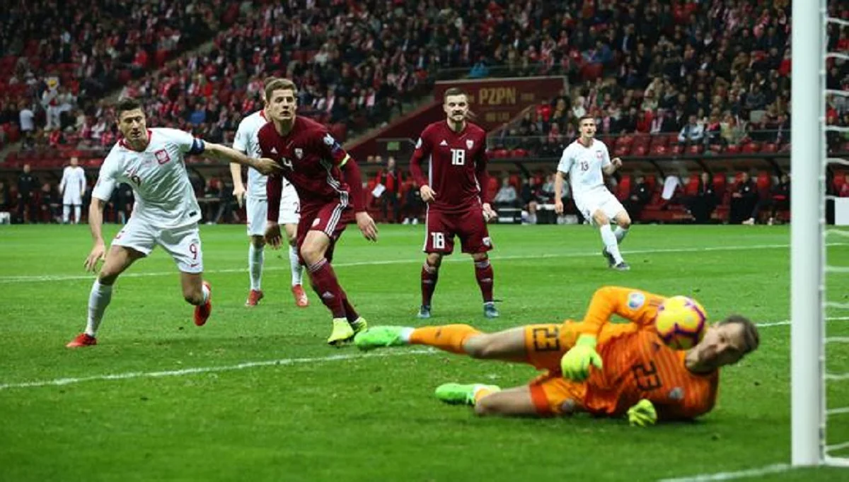 Левандовски и Дубра / Super Express