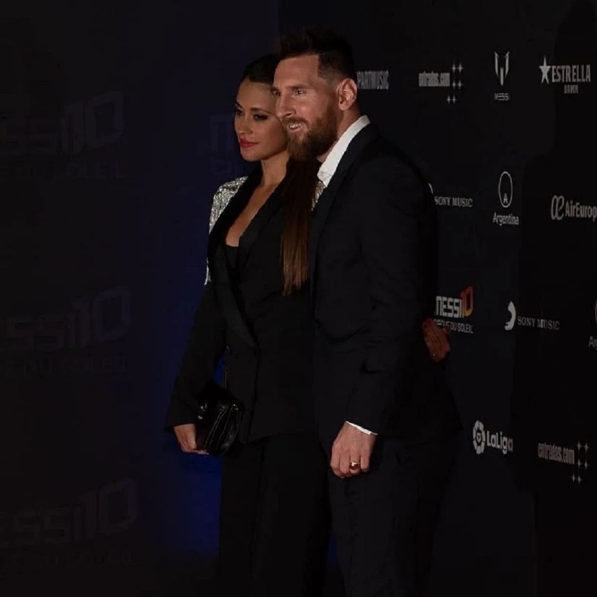 Мессі відвідав прем'єру спектаклю за мотивами свого життя від Cirque du Soleil – яскраве шоу, фрістайл і море зірок