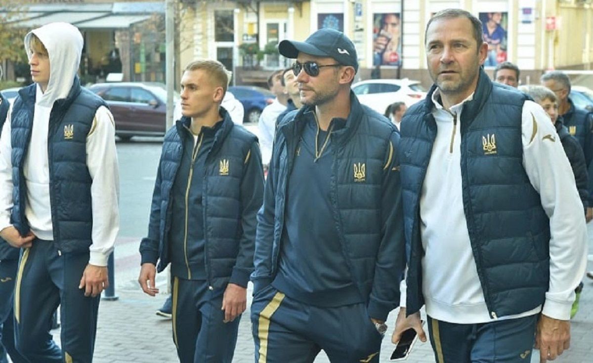 Сборная Украины на улицах Киева / УАФ