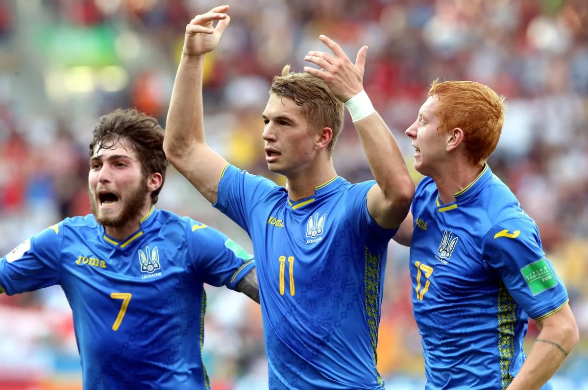 Цітаїшвілі, Супряга та Конопля / FIFA