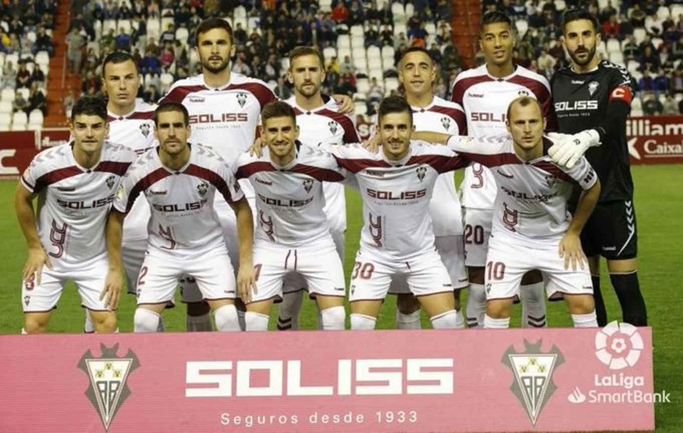 Альбасете сенсаційно програв