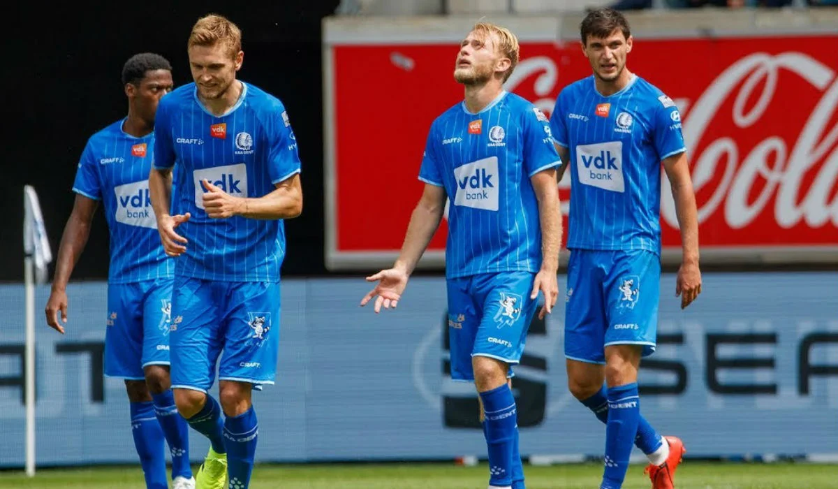 Роман Безус забил гол за Гент / ФК Гент
