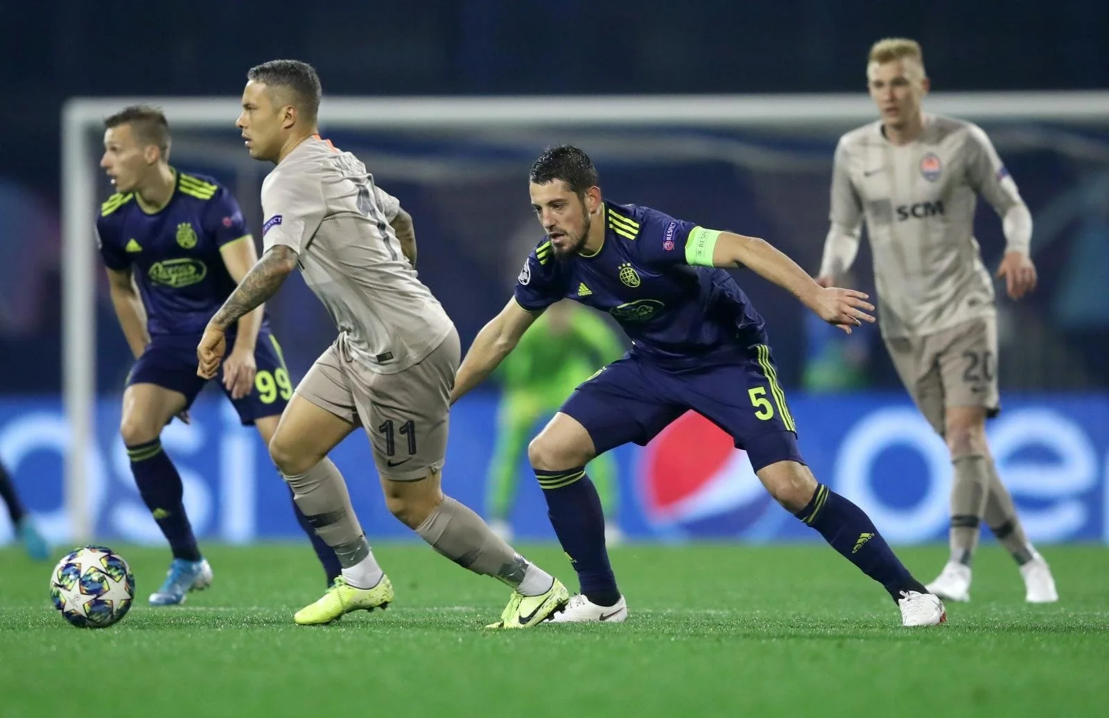 Динамо Загреб – Шахтер – 3:3 – видео голов и обзор матча