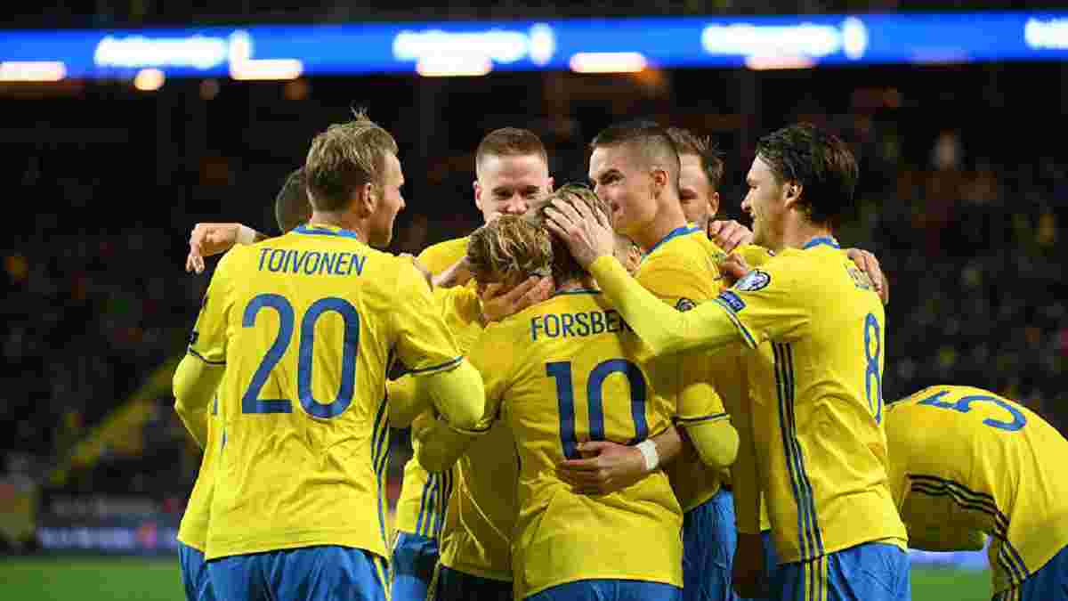Игроки сборной Швеции присягнули на презентации новой формы