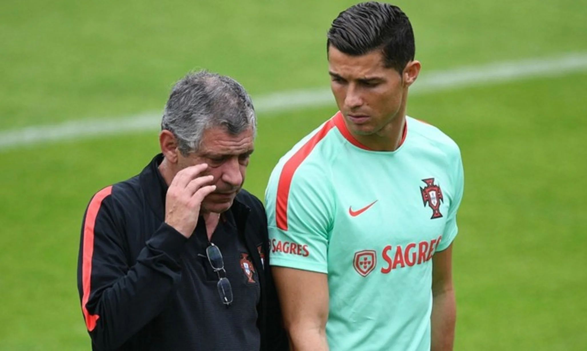 Фернанду Сантуш и Криштиану Роналду / Фото selecaoportugal