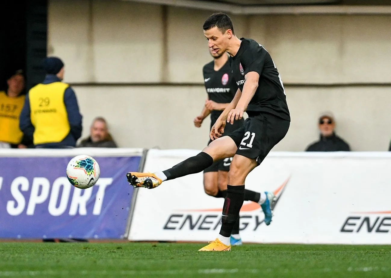 Дмитрий Иванисеня / Footboom