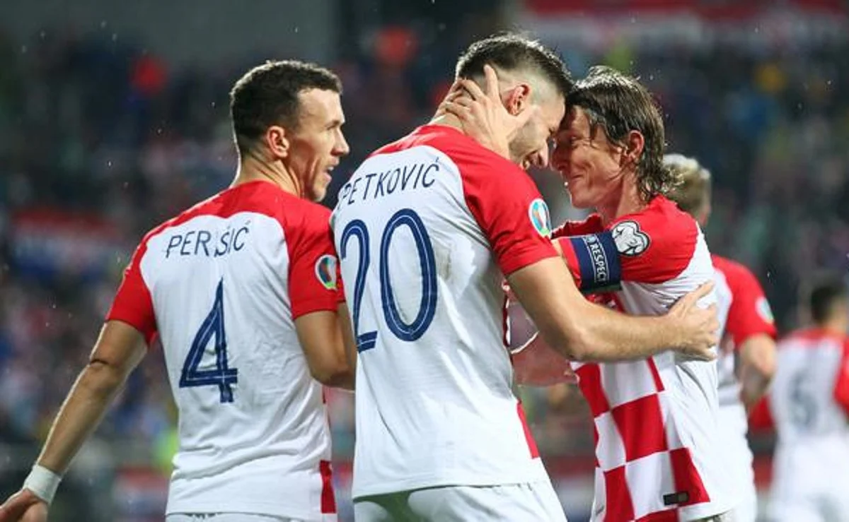 Хорваты празднуют выход на Евро / 24 sata