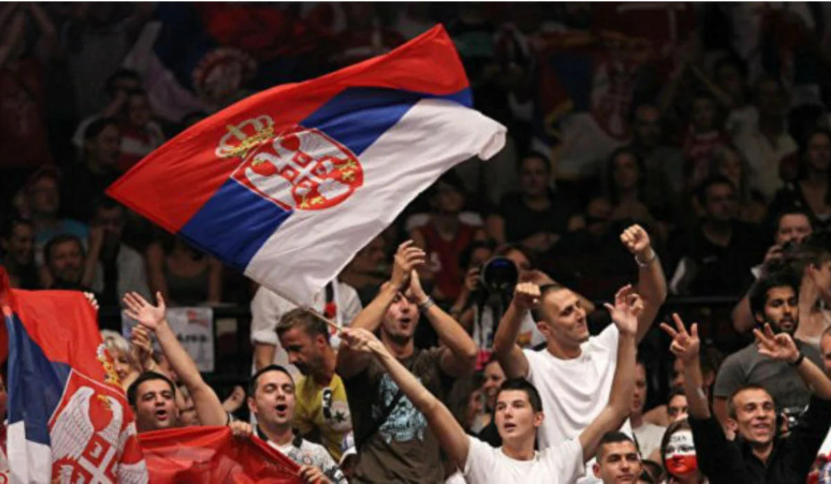 Фанати збірної Сербії / фото із соцмереж