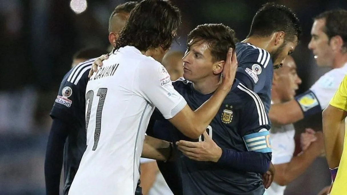 Кавани и Месси / Reuters