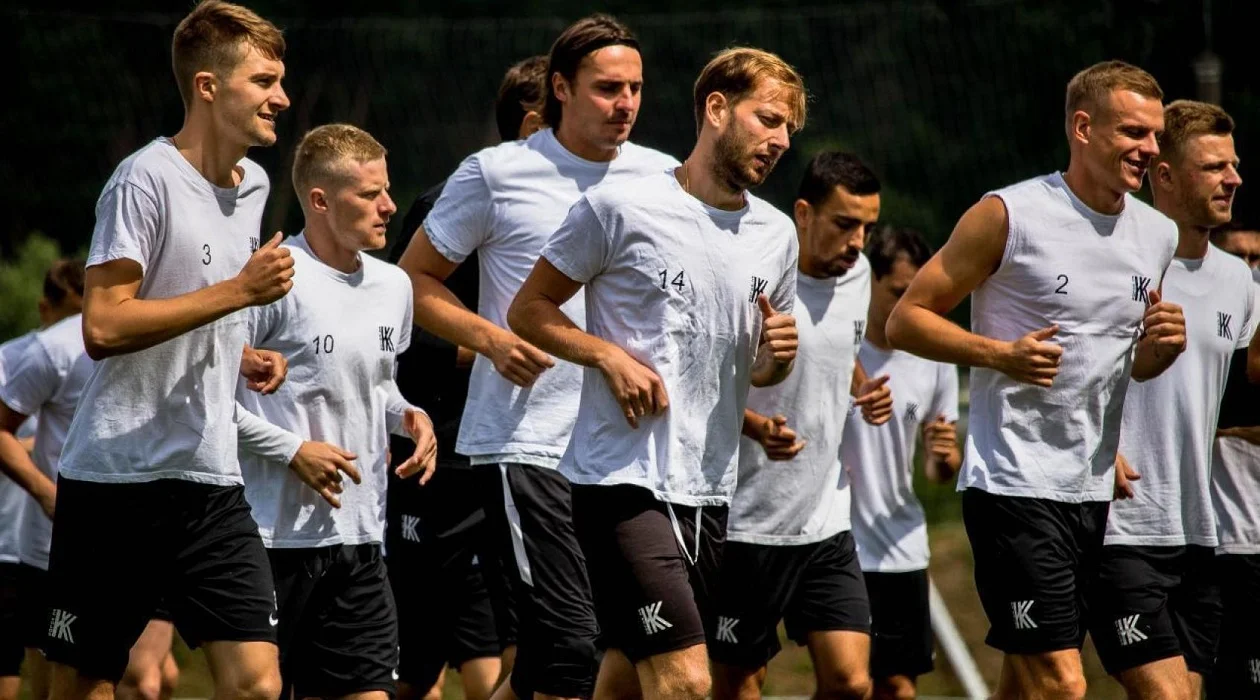 Колос во время тренировки / Фото из открытых источников