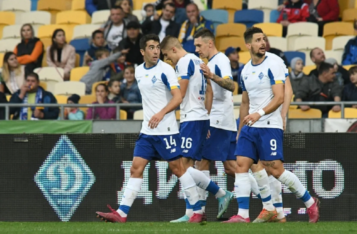 Динамо вирушило в Швецію / ФК Динамо