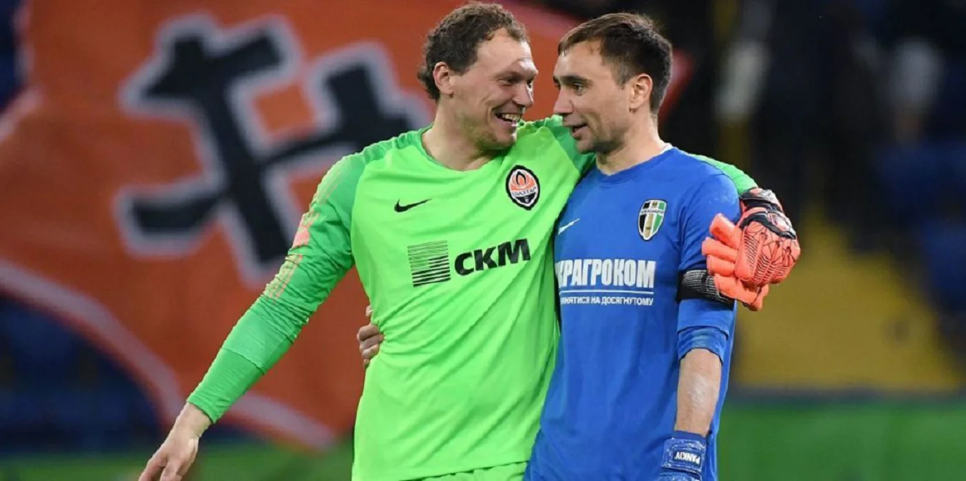 Голкіпери збірної України – Андрій Пятов та Юрій Паньків / Фото з відкритих джерел