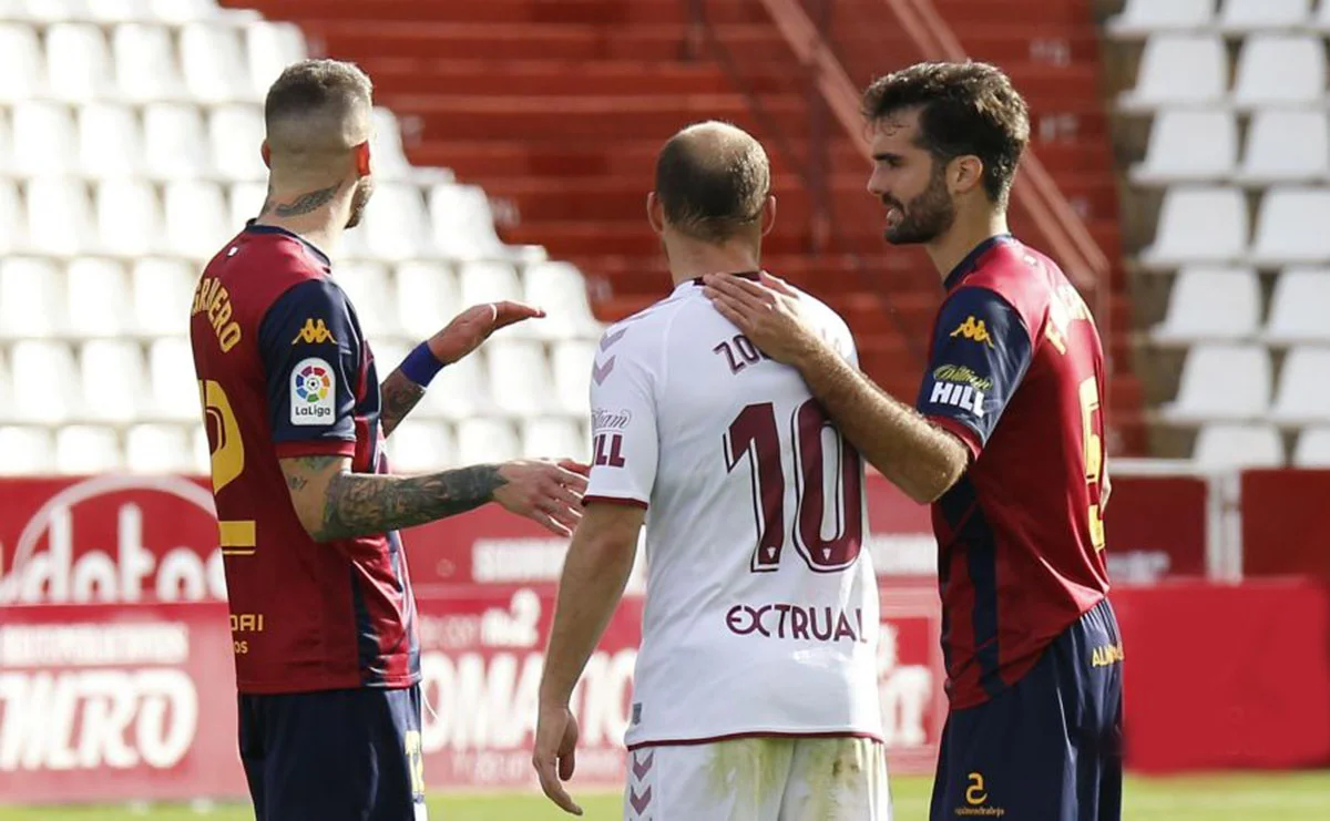 Роман Зозуля (посередині) / фото: La Laga