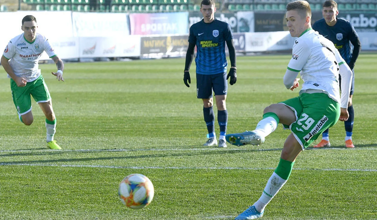 Карпаты пропустили 6 голов от Десны / ФК Карпаты