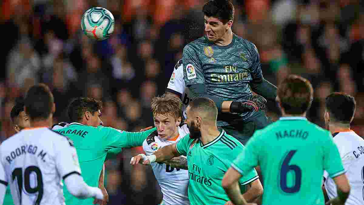 Героїчний похід Куртуа на кутовий, який врятував Реал, у відеоогляді матчу проти Валенсії