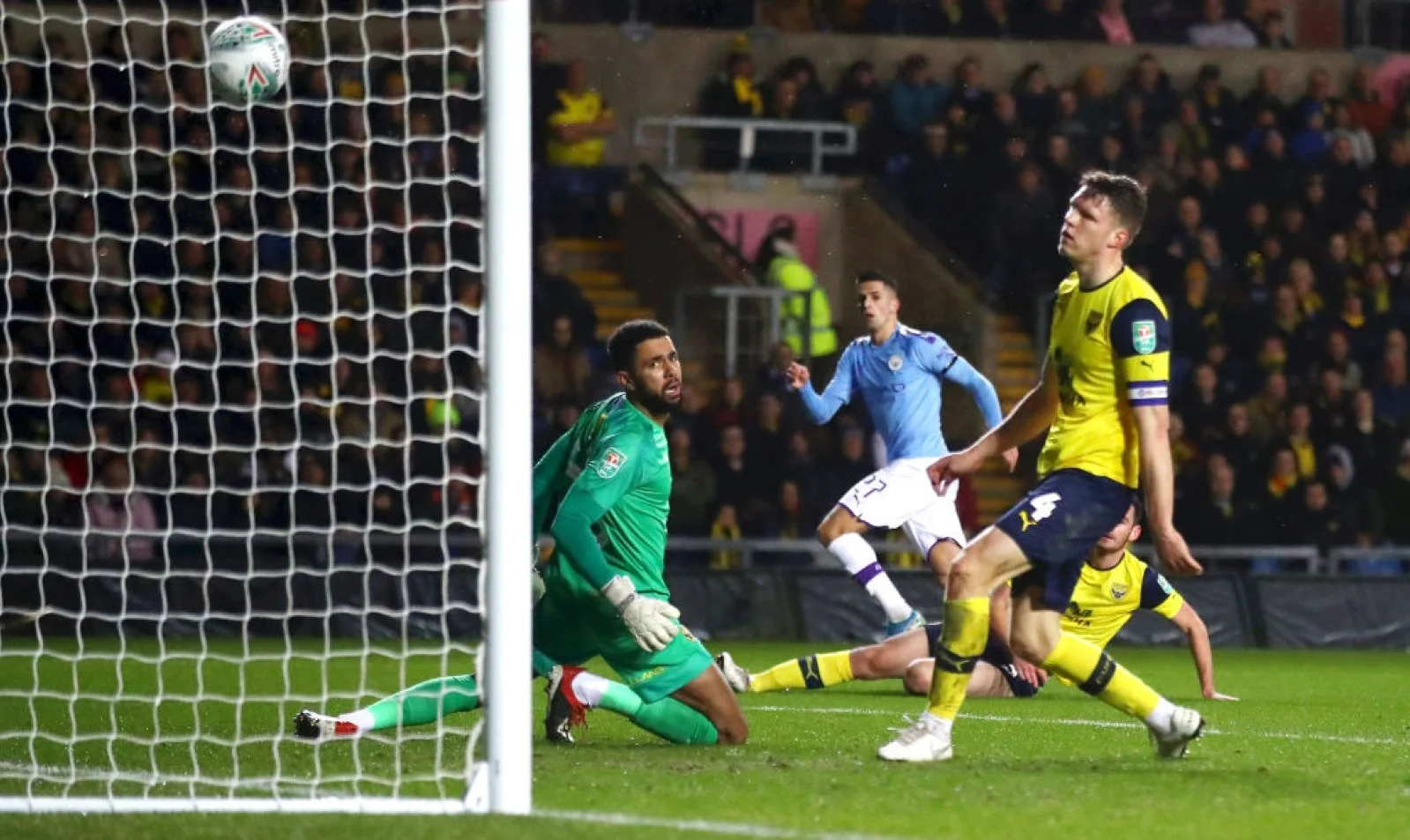 Оксфорд Юнайтед – Манчестер Сіті: огляд матчу та гри Зінченка