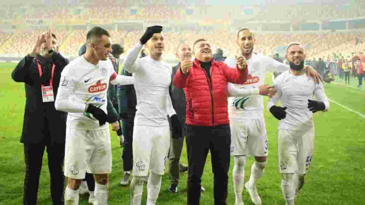 Морозюк помог Ризеспору одержать неожиданную победу в чемпионате Турции