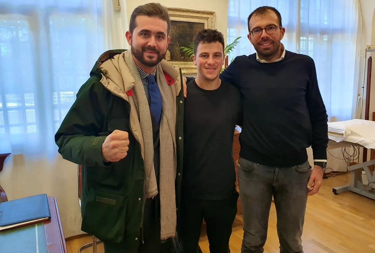 Дієго Демме (посередині) / фото: Наполі