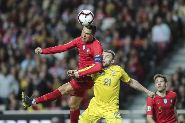 роналду караваєв роналду караваєв