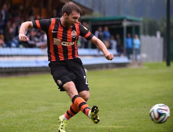 караваєв караваєв