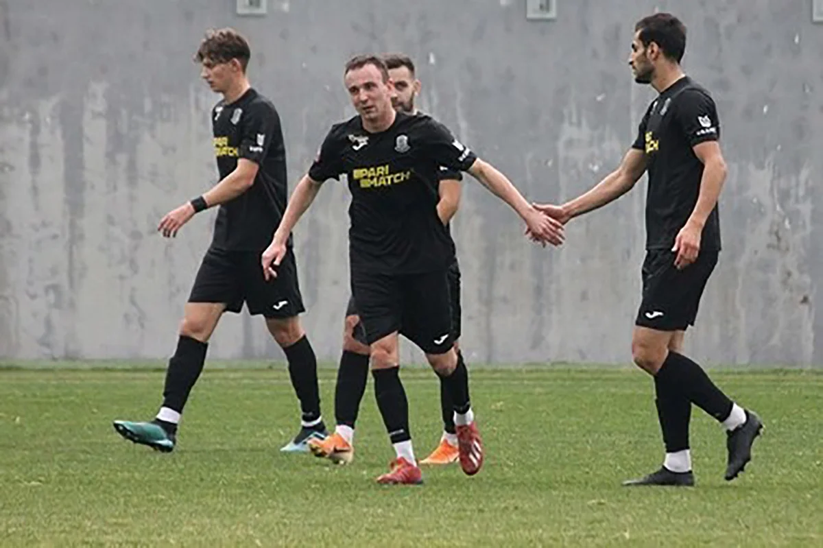 Игроки Олимпика / фото: ФК Олимпик