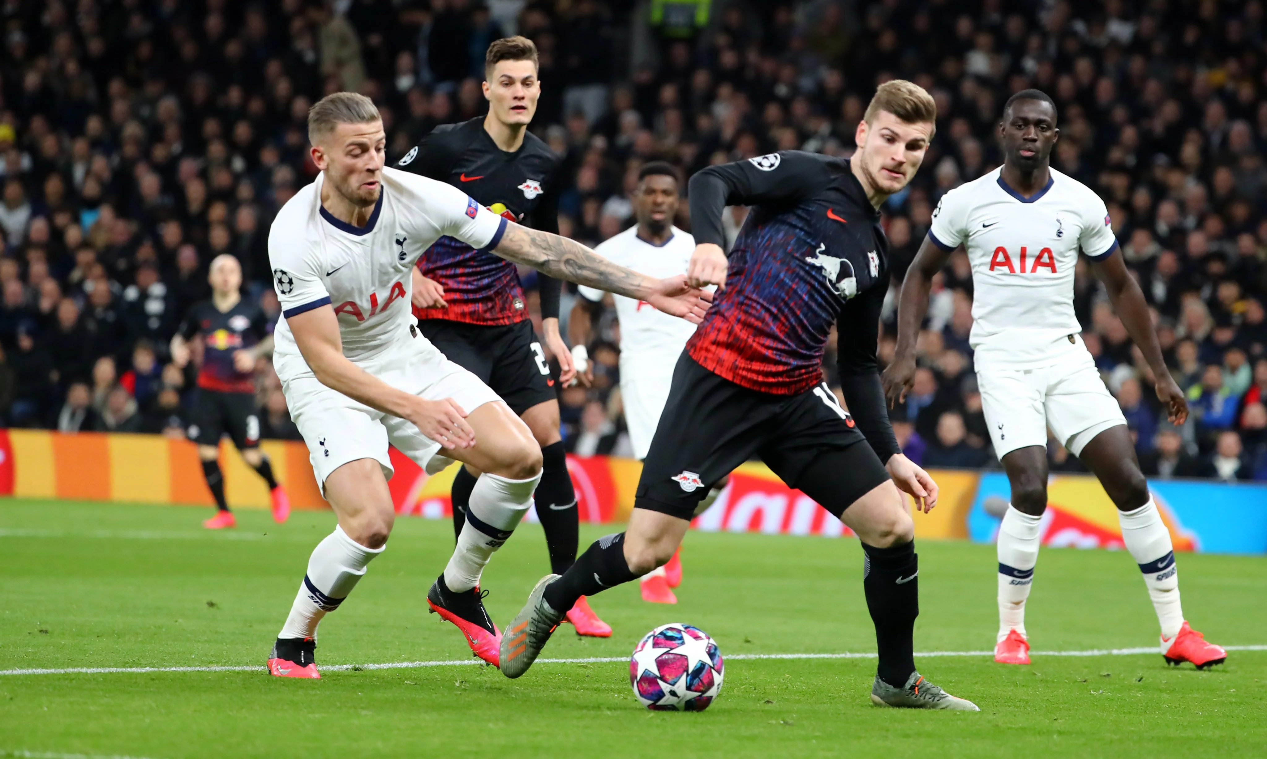 Тоттенхэм – РБ Лейпциг / твиттер РБ Лейпциг