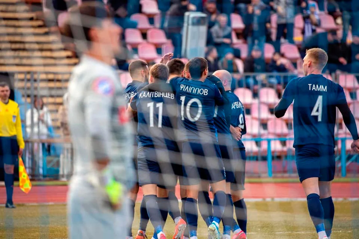 Десна – Маріуполь – 4:0