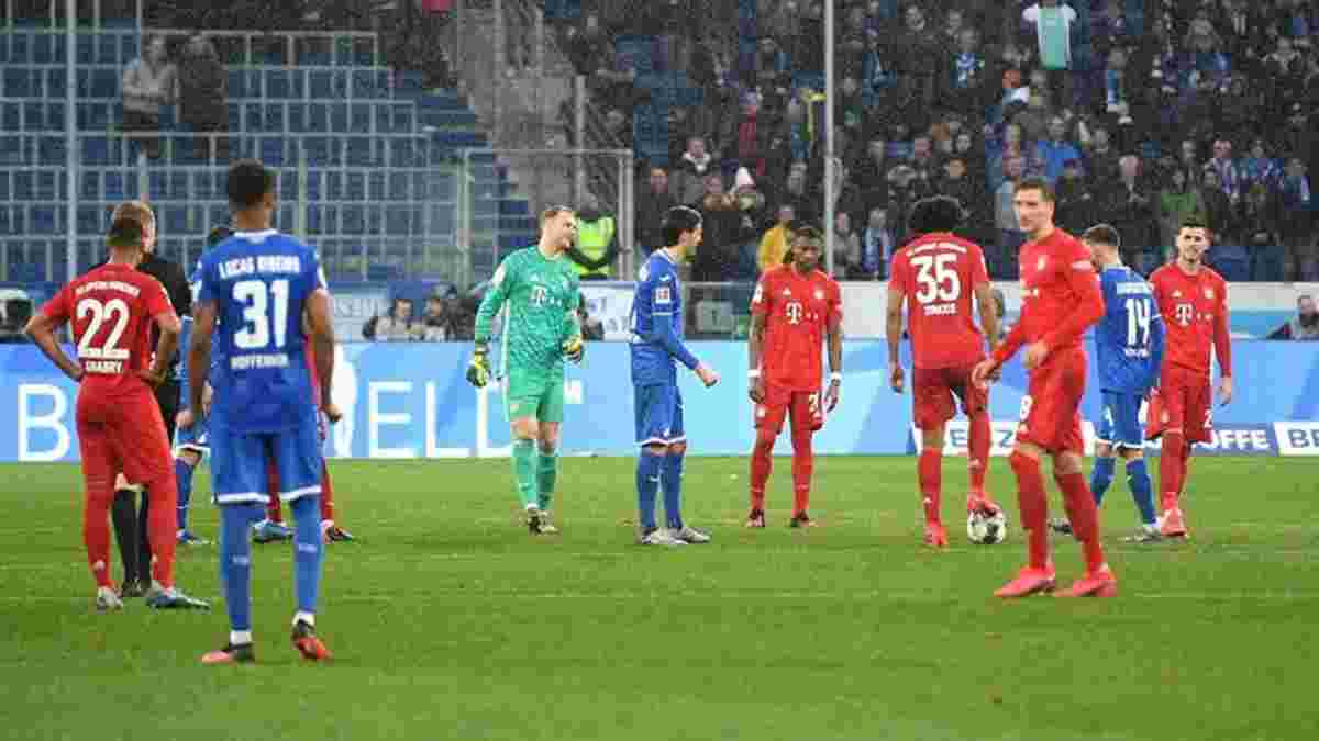 Пішохідний футбол без ударів – Баварія та Хоффенхайм оригінально покарали фанатів, які ледь не зірвали матч